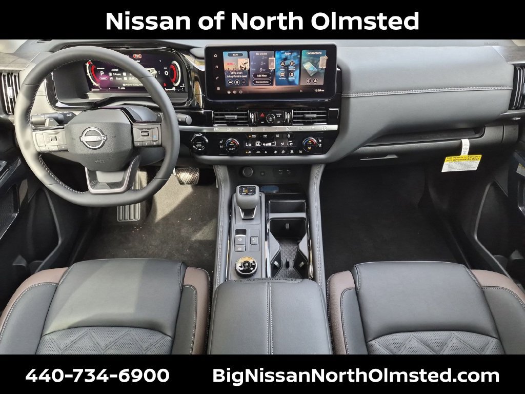 New 2026 Nissan Pathfinder Platinum AWD/4WD image 17