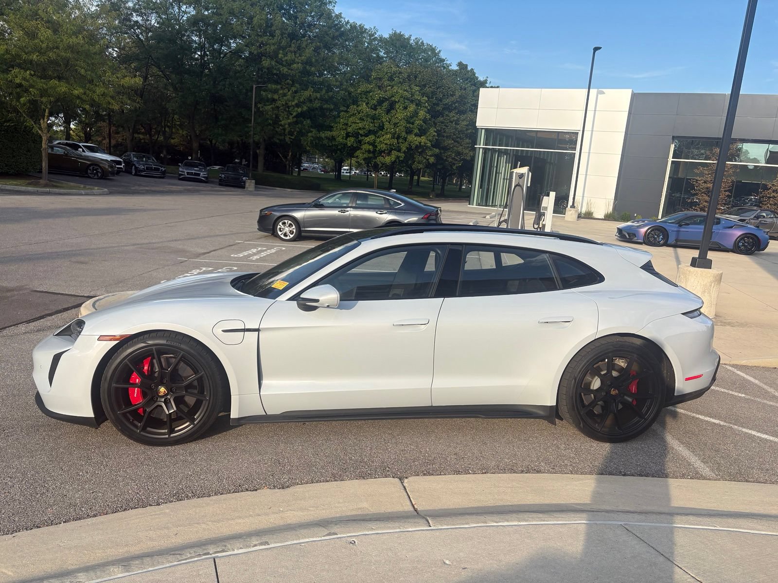 Used 2024 Porsche Taycan GTS AWD/4WD image 2