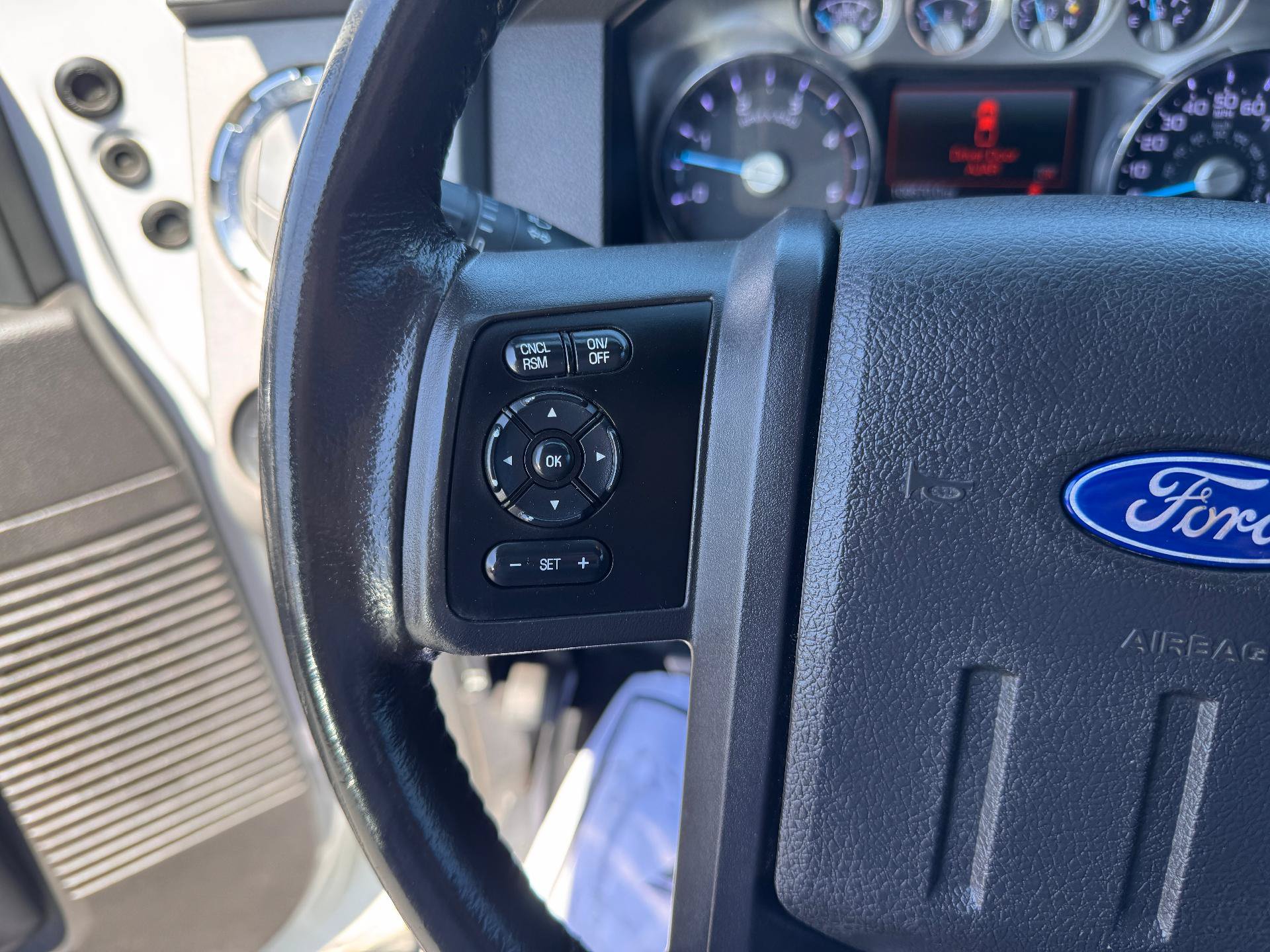 Used 2013 Ford F350 Lariat w/ Lariat Ultimate Pkg AWD/4WD image 23