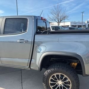 Used 2022 Chevrolet Colorado ZR2 image 9