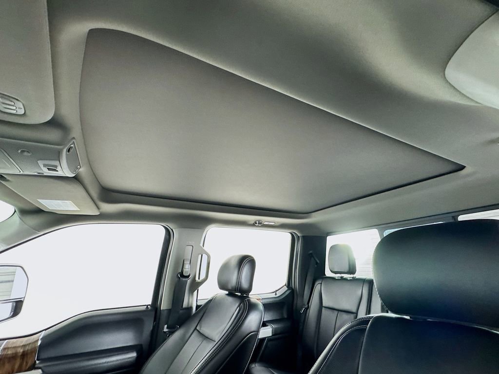 Used 2020 Ford F150 Lariat w/ Equipment Group 502A Luxury image 15