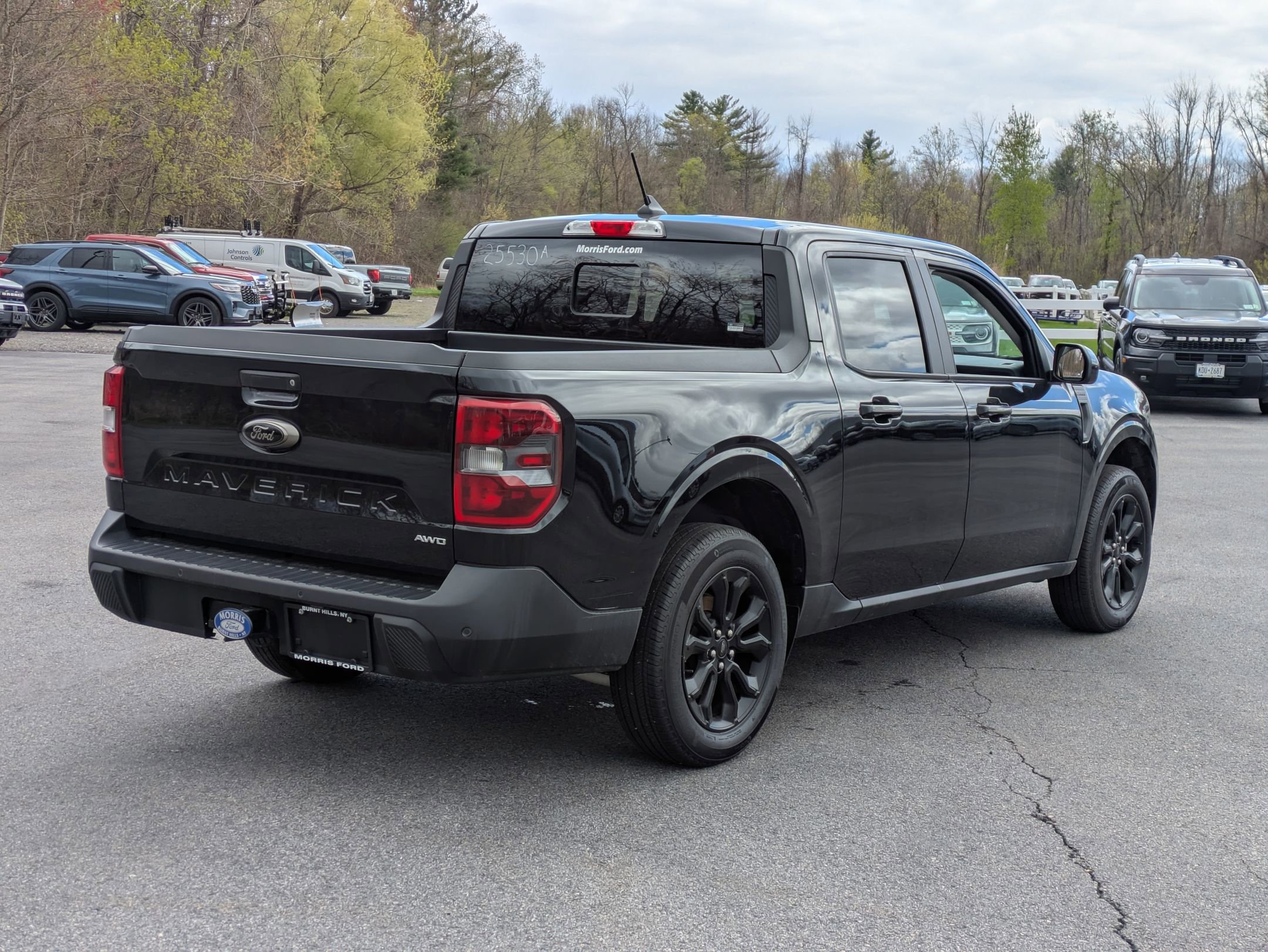 Certified 2024 Ford Maverick Lariat w/ Black Appearance Package AWD/4WD image 3