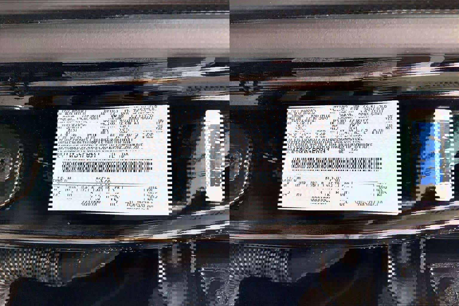 Used 2023 Ford F150 Lariat w/ Trailer Tow Package image 30