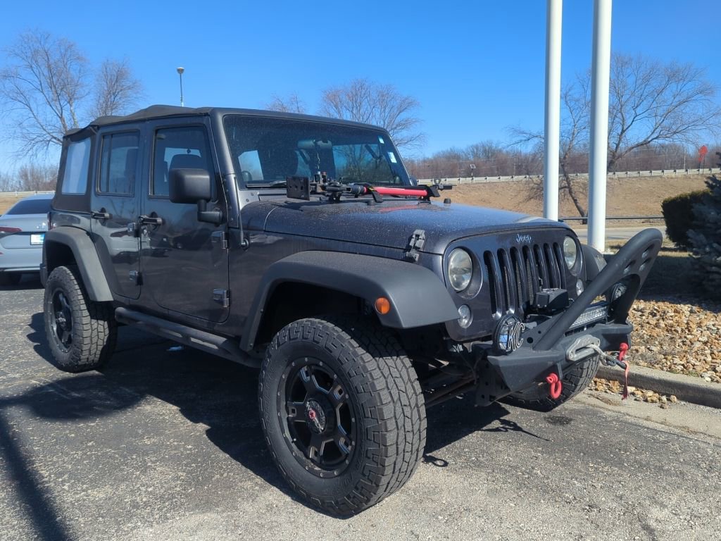 Used 2014 Jeep Wrangler Unlimited Sport image 4