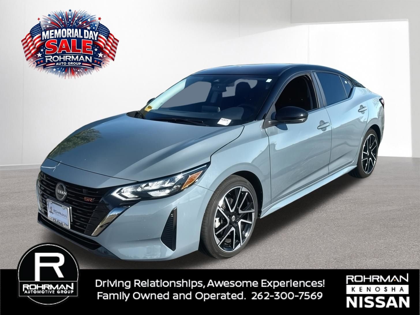 Certified 2025 Nissan Sentra SR FWD image 1