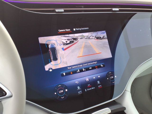 Certified 2023 Mercedes-Benz EQS 580 4MATIC SUV image 6