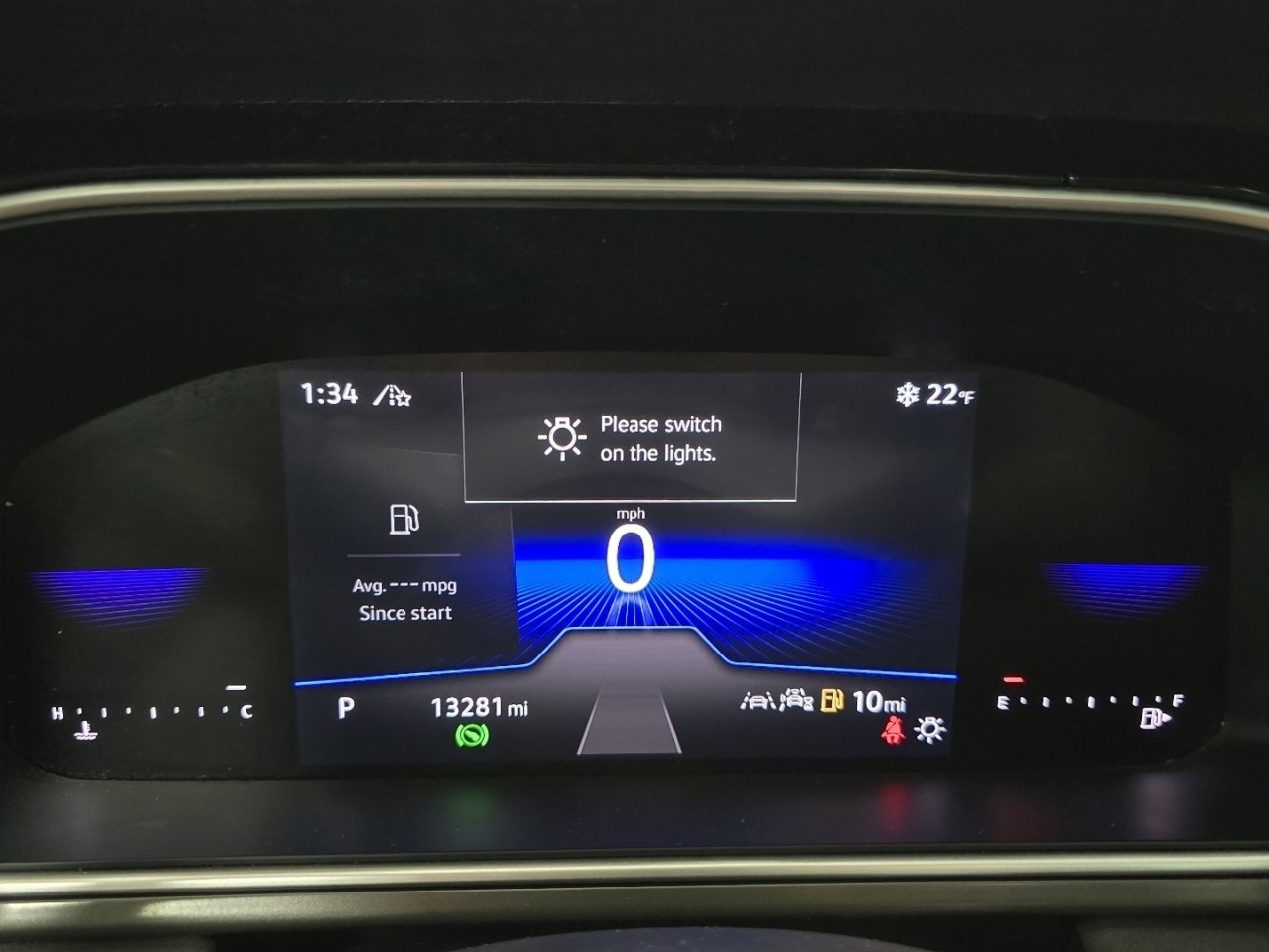 Used 2025 Volkswagen Taos SE image 26