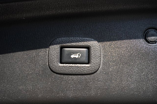 Used 2019 INFINITI QX80 Luxe w/ Proassist Package image 10