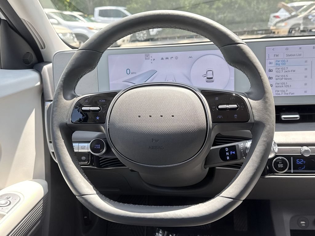 Used 2024 Hyundai Ioniq 5 SEL RWD image 11