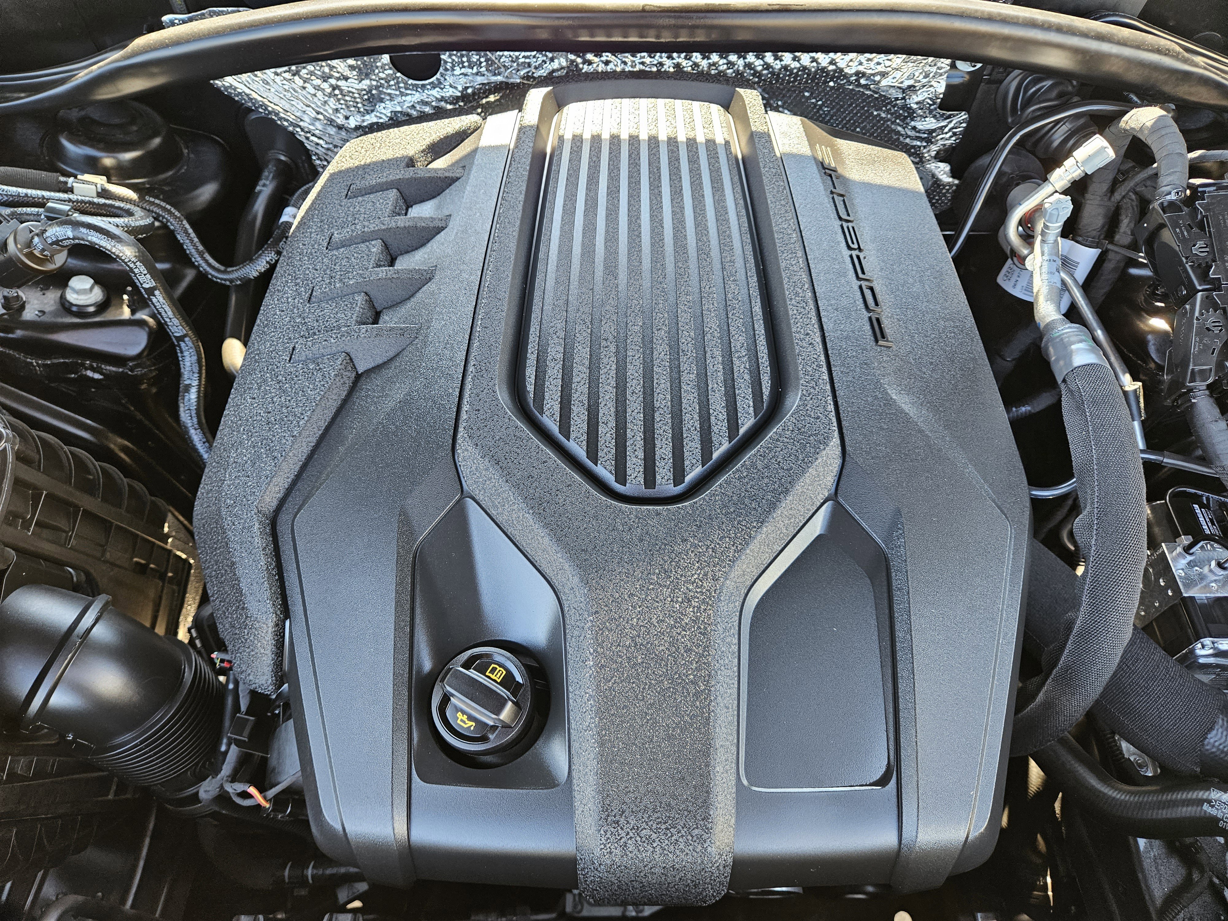 Certified 2025 Porsche Macan image 31