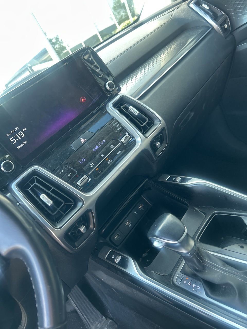 Used 2023 Kia Sorento S w/ Panoramic Sunroof Package FWD image 25