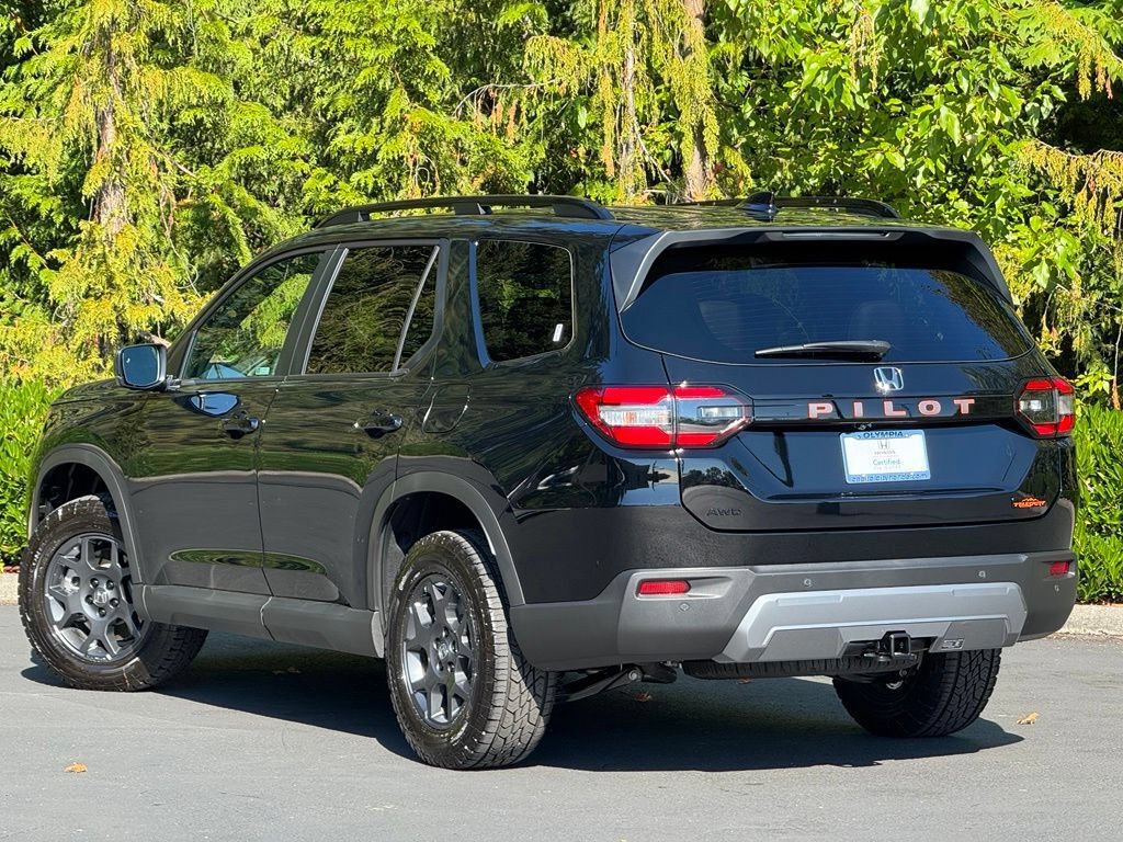 Used 2026 Honda Pilot TrailSport image 6
