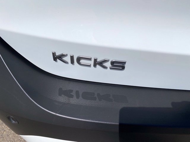 Used 2026 Nissan Kicks SV FWD image 26