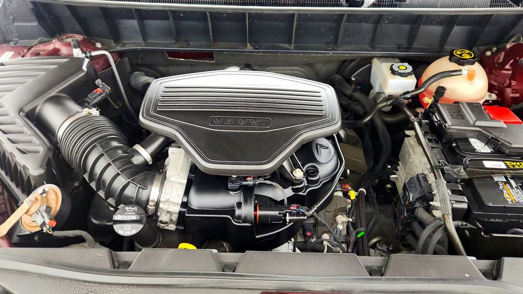 Used 2019 GMC Acadia Denali image 29