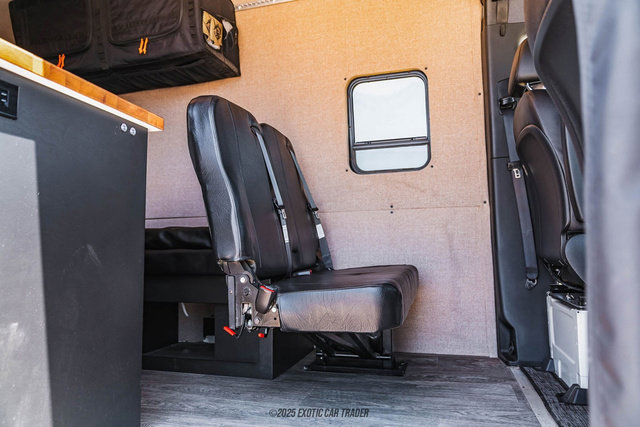 Used 2019 Mercedes-Benz Sprinter 4x4 170 image 38