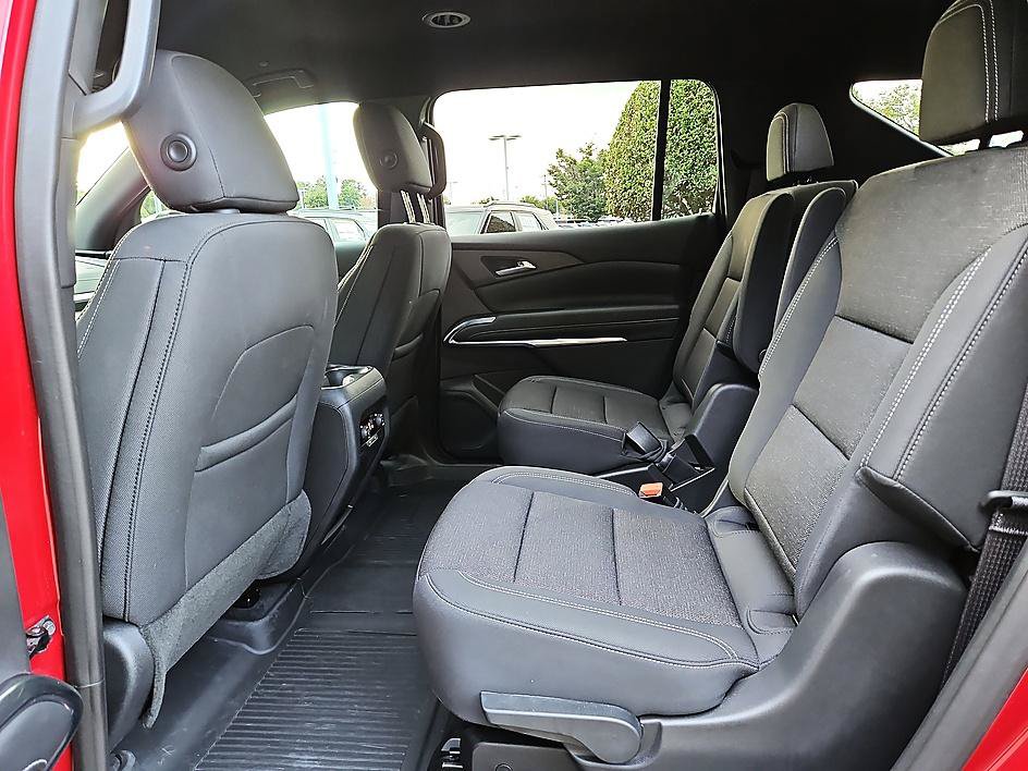 New 2026 Chevrolet Traverse LT FWD image 10
