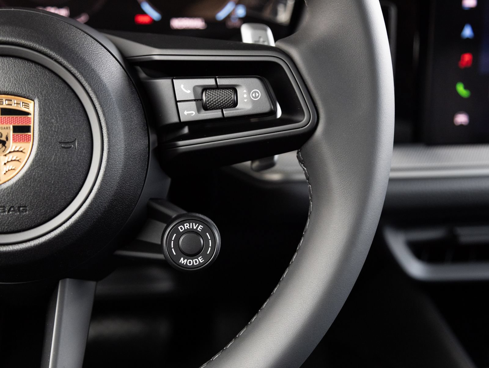 New 2026 Porsche Cayenne AWD/4WD image 16