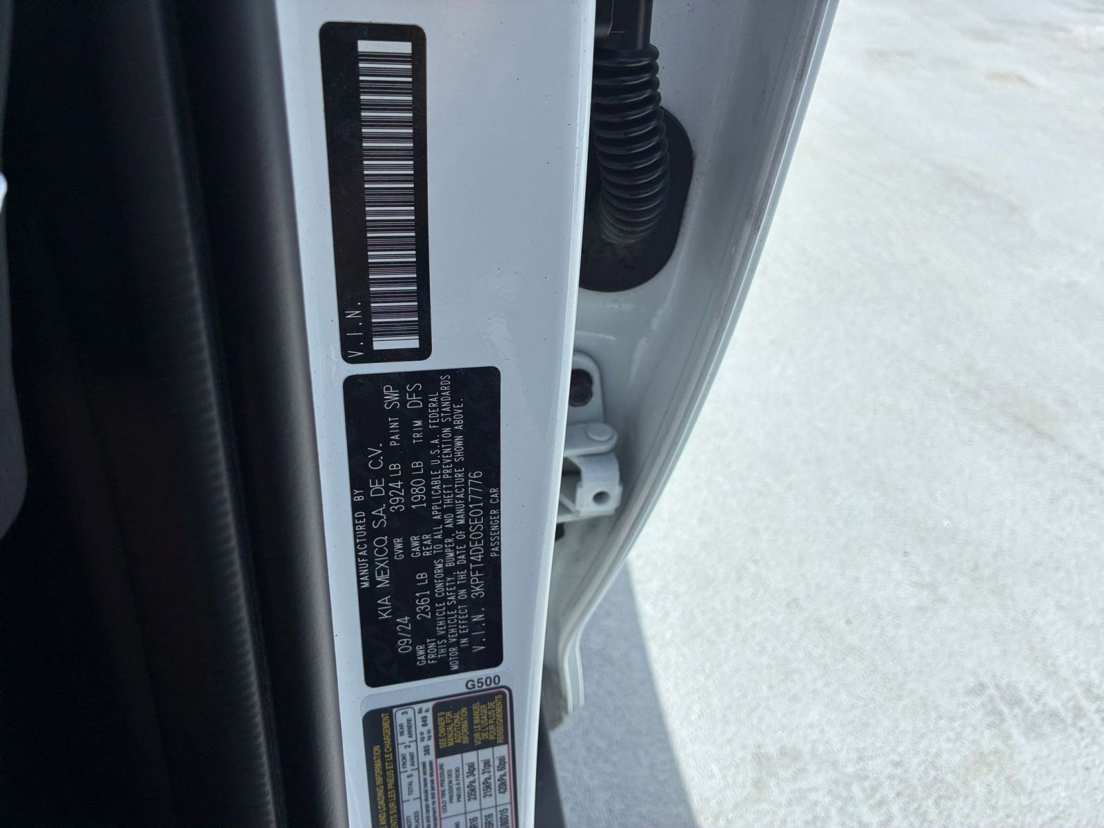 Used 2025 Kia K4 LXS FWD image 28