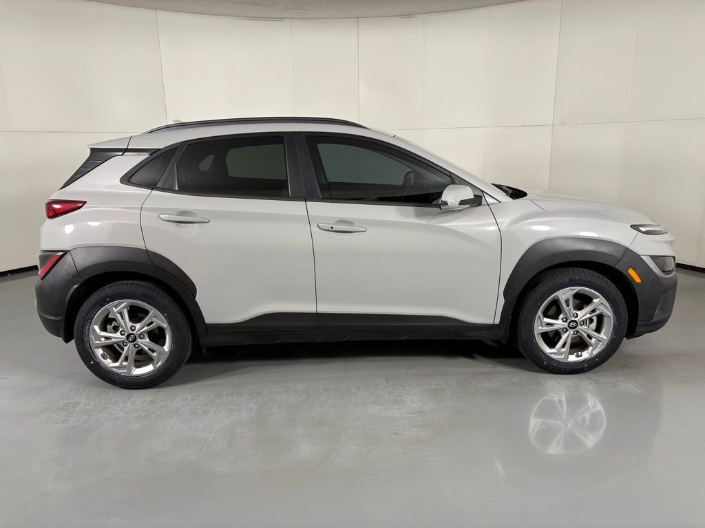Used 2023 Hyundai Kona SEL image 9