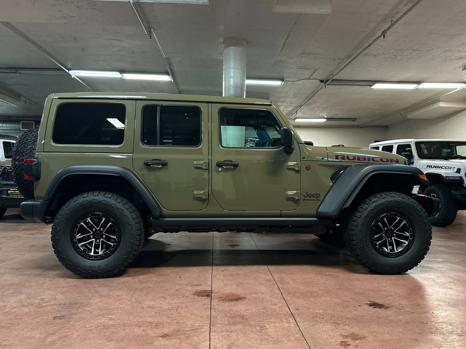 New 2026 Jeep Wrangler Unlimited Rubicon w/ Xtreme 35 Tire Package AWD/4WD image 6