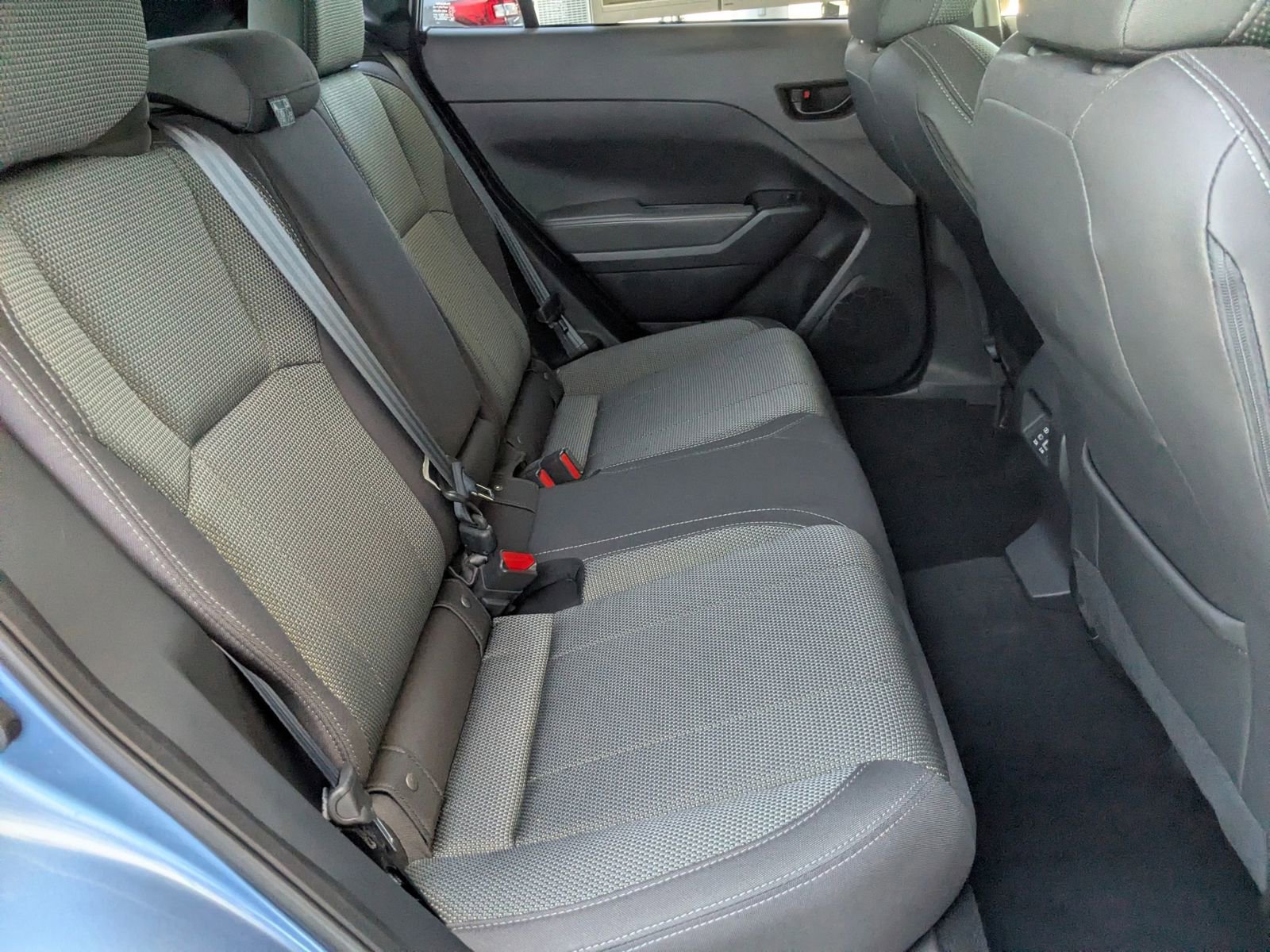 Used 2024 Subaru Crosstrek 2.0i Premium w/ Crosstrek Mirror Package AWD/4WD image 26