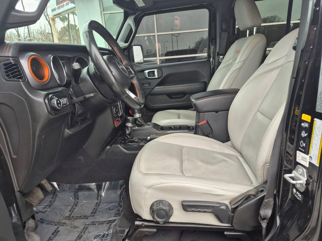 Used 2022 Jeep Gladiator Mojave w/ Cold Weather Group image 2