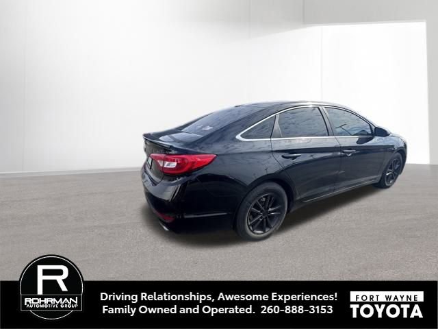 Used 2015 Hyundai Sonata SE image 5