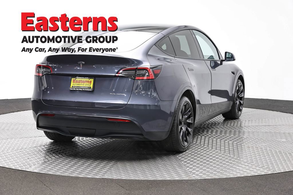 Used 2021 Tesla Model Y Long Range AWD/4WD image 5