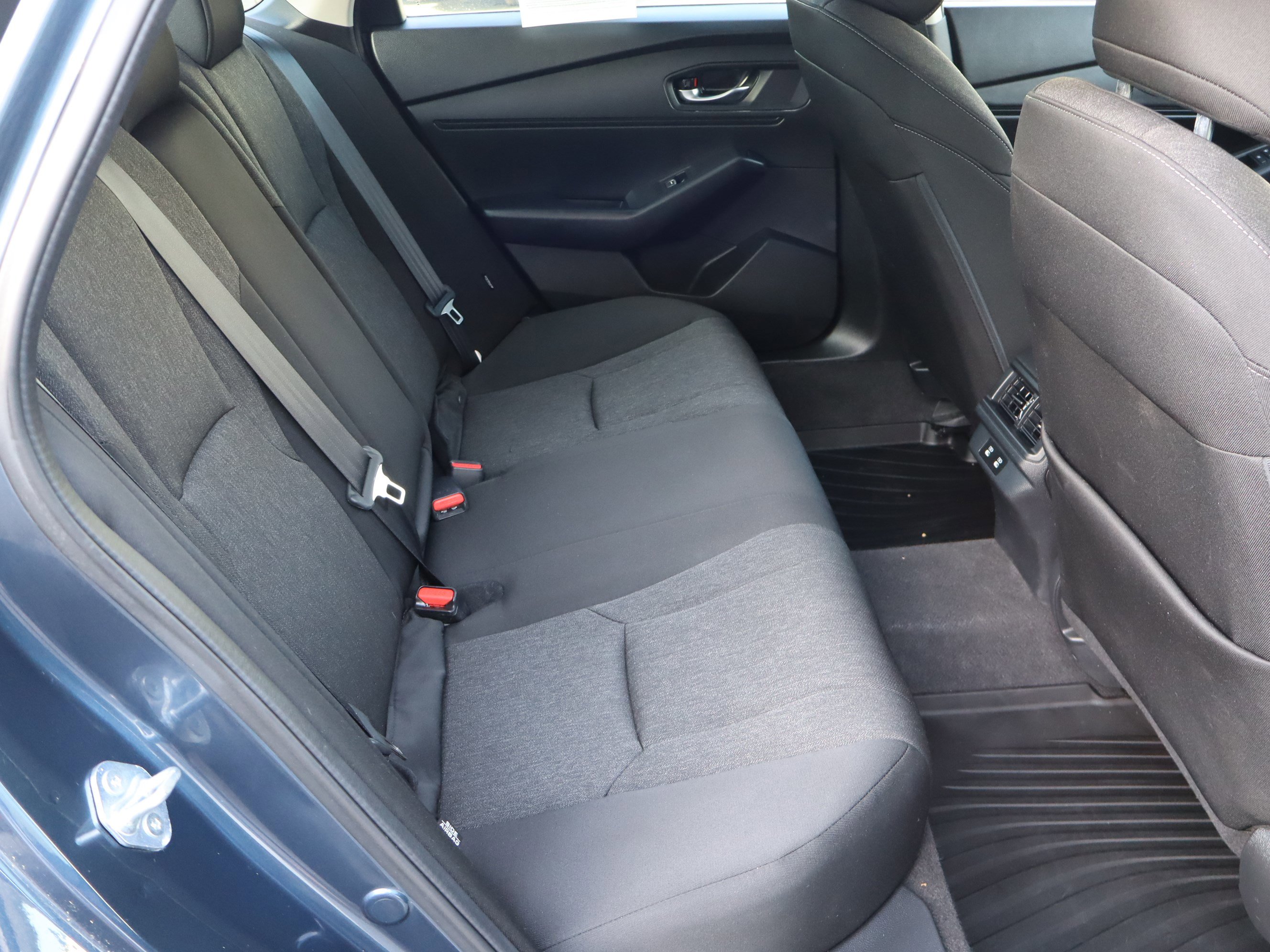 Used 2025 Honda Accord SE image 34