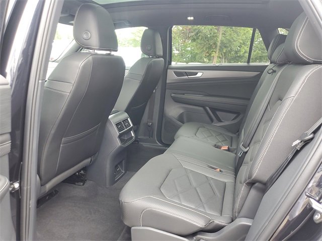 New 2026 Volkswagen Atlas Cross Sport SE image 12