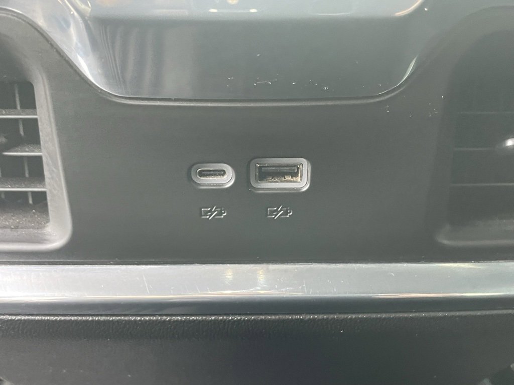 Certified 2024 Chevrolet Silverado 1500 LTZ image 25