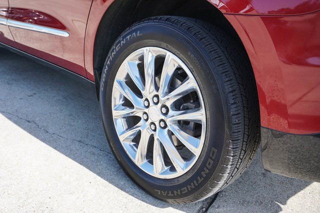 Used 2019 Buick Enclave Essence image 10