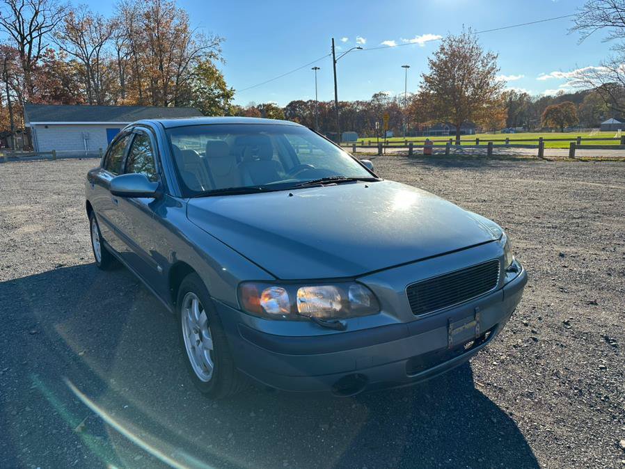 Used 2002 Volvo S60 2.4T AWD/4WD image 3