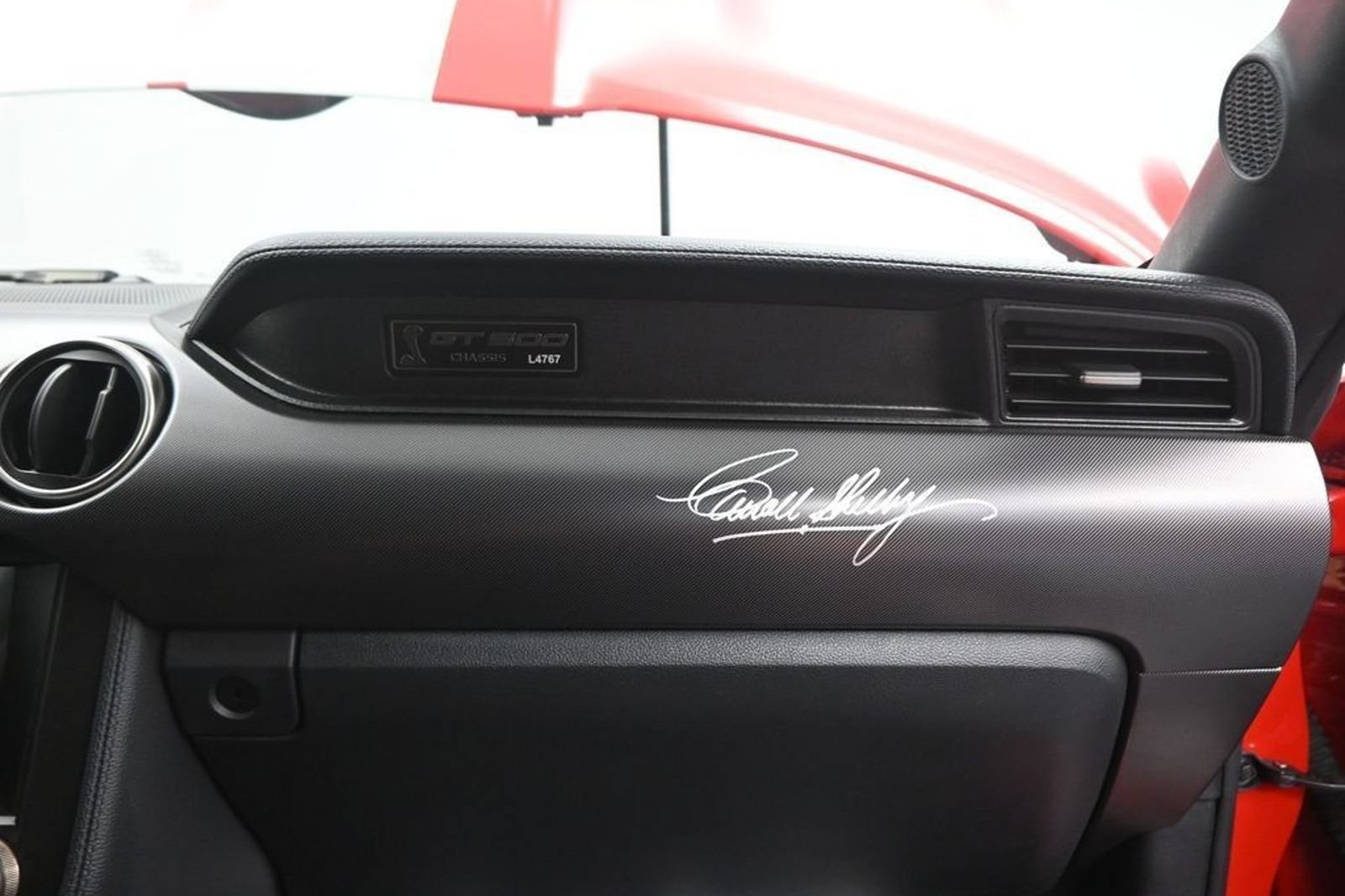 Used 2020 Ford Mustang Shelby GT500 w/ Technology Package RWD image 28