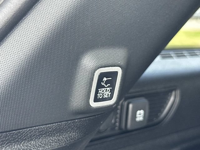 New 2026 Jeep Grand Cherokee Limited w/ Limited Altitude Package AWD/4WD image 16