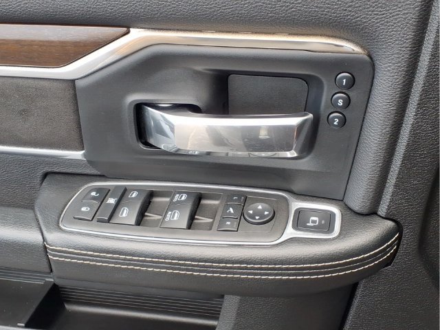 Used 2022 RAM 2500 Laramie AWD/4WD image 15