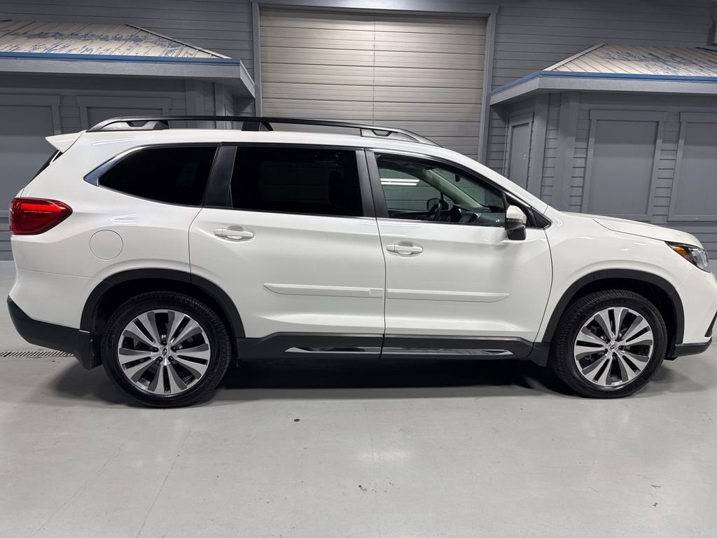 Certified 2021 Subaru Ascent Limited w/ Technology Package AWD/4WD image 10