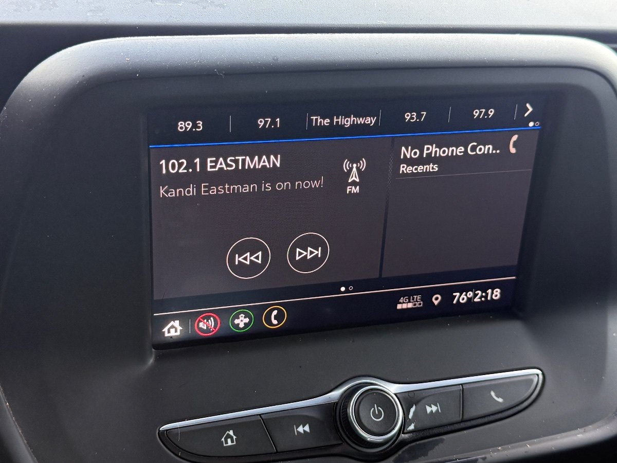 Used 2020 Chevrolet Camaro LT RWD image 23