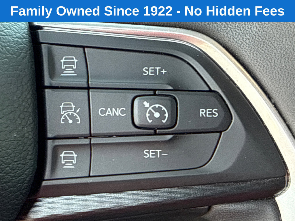 Used 2025 Jeep Grand Cherokee L Laredo AWD/4WD image 27