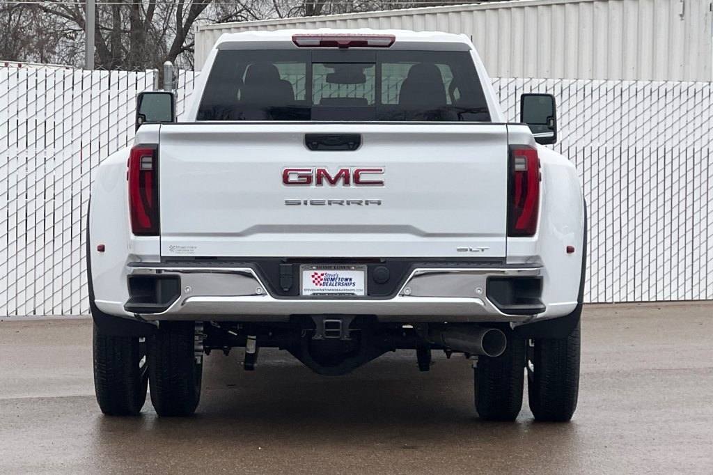 New 2026 GMC Sierra 3500 SLT w/ SLT Convenience Package image 5