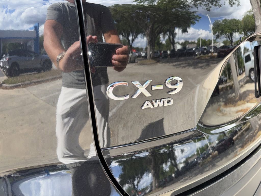 Used 2023 MAZDA CX-9 Touring Plus image 14