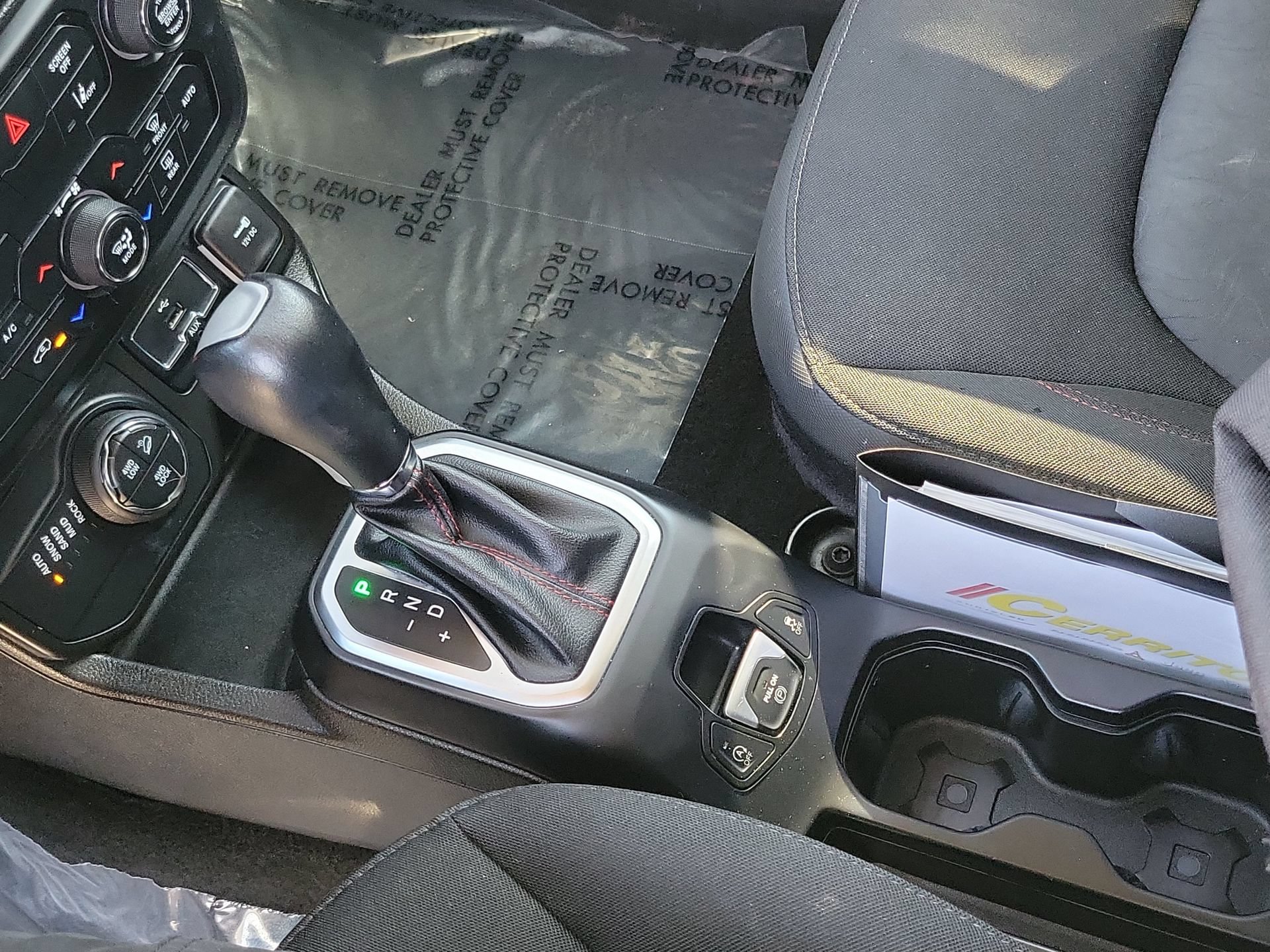 Certified 2023 Jeep Renegade Trailhawk AWD/4WD image 12