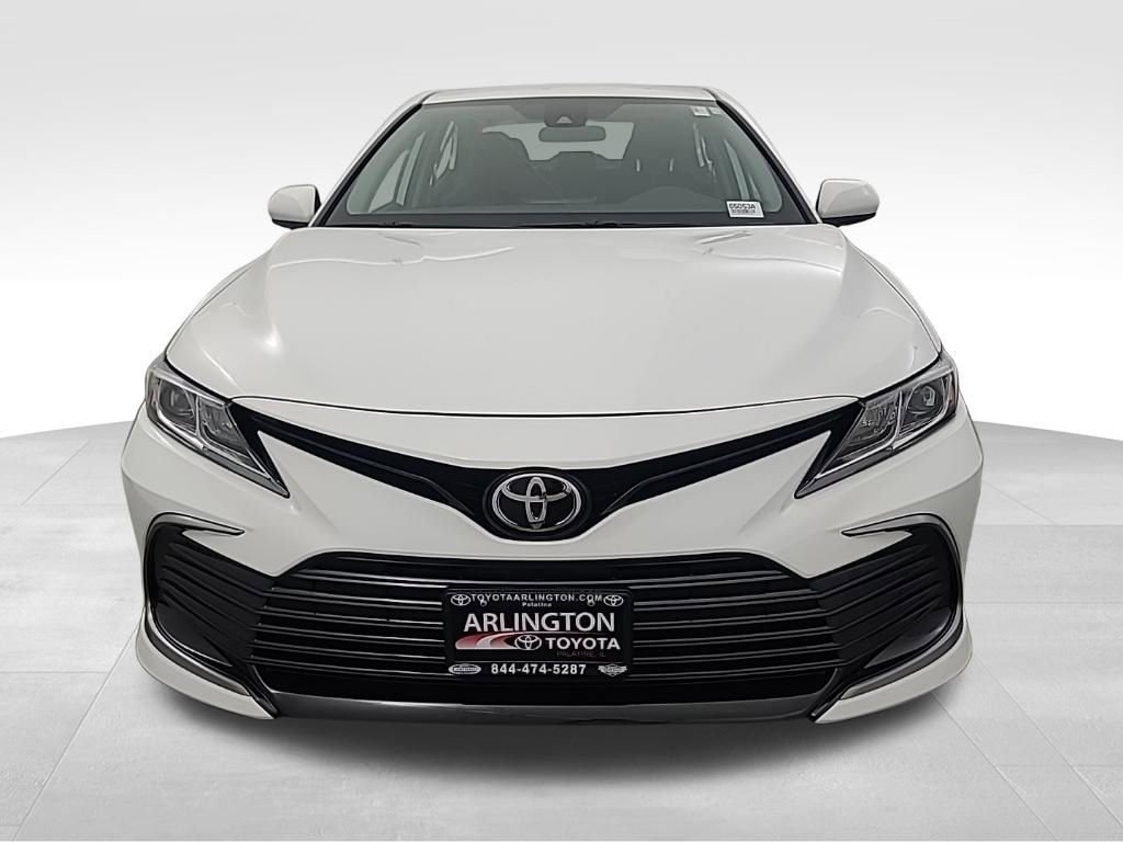 Used 2021 Toyota Camry LE image 10