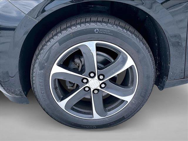 Used 2020 Buick Enclave Essence w/ Sport Touring Edition FWD image 10