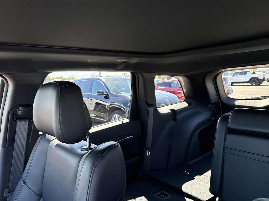 Used 2022 Jeep Grand Cherokee Limited image 10