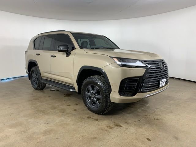 Used 2025 Lexus LX 700h Overtrail image 5