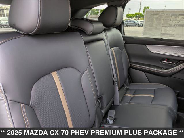 Certified 2025 MAZDA CX-70 Plug-In Hybrid w/ Premium Plus AWD/4WD image 13