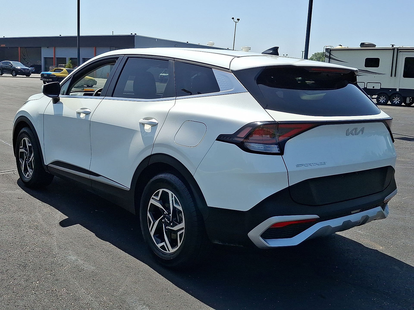 Used 2024 Kia Sportage LX FWD image 21