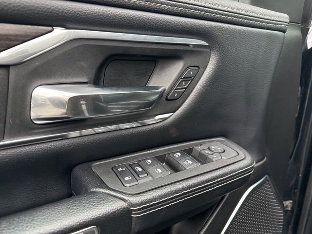 Used 2025 RAM 1500 Laramie image 27