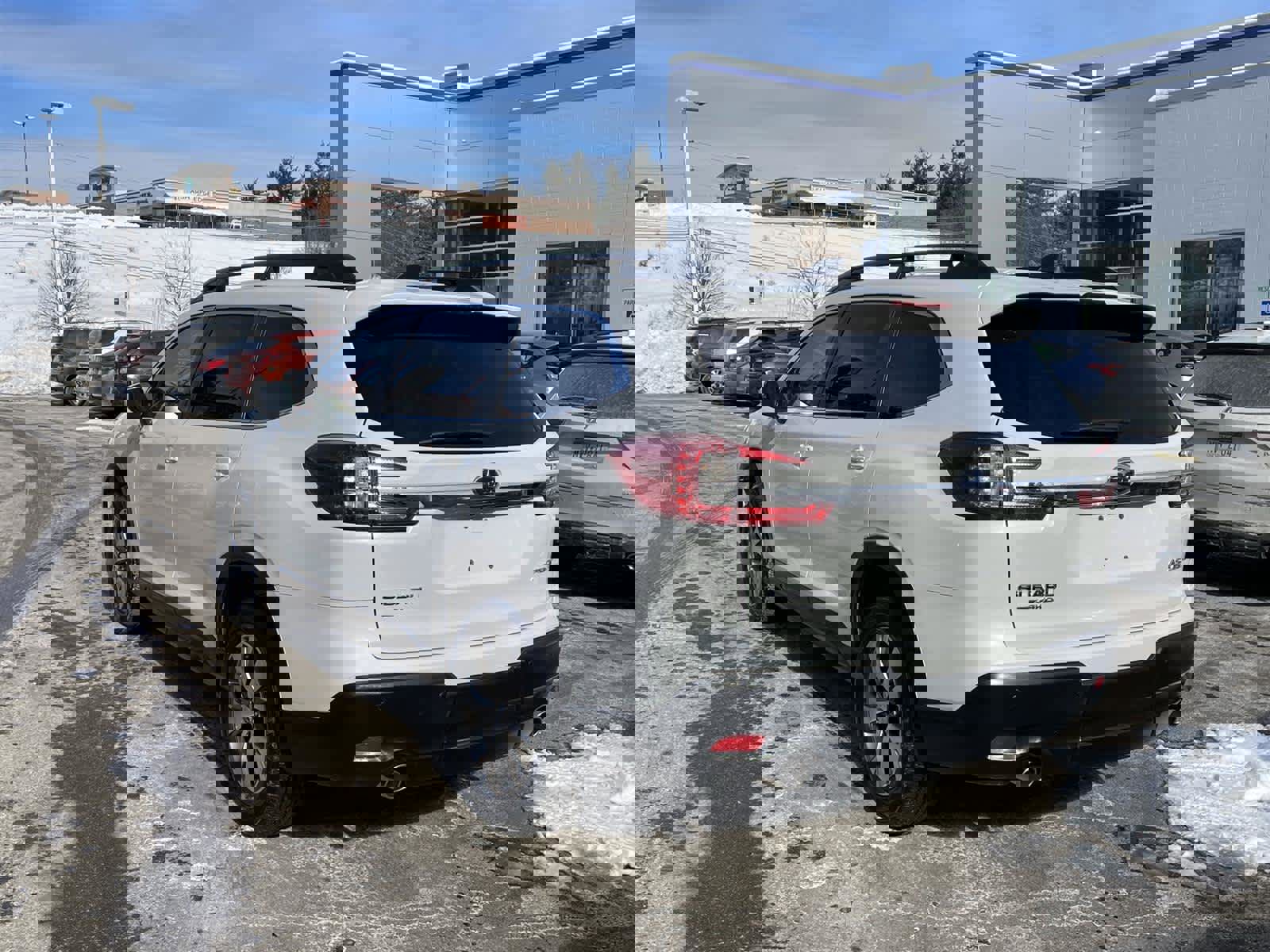 Certified 2024 Subaru Ascent Premium w/ Convenience Package image 3